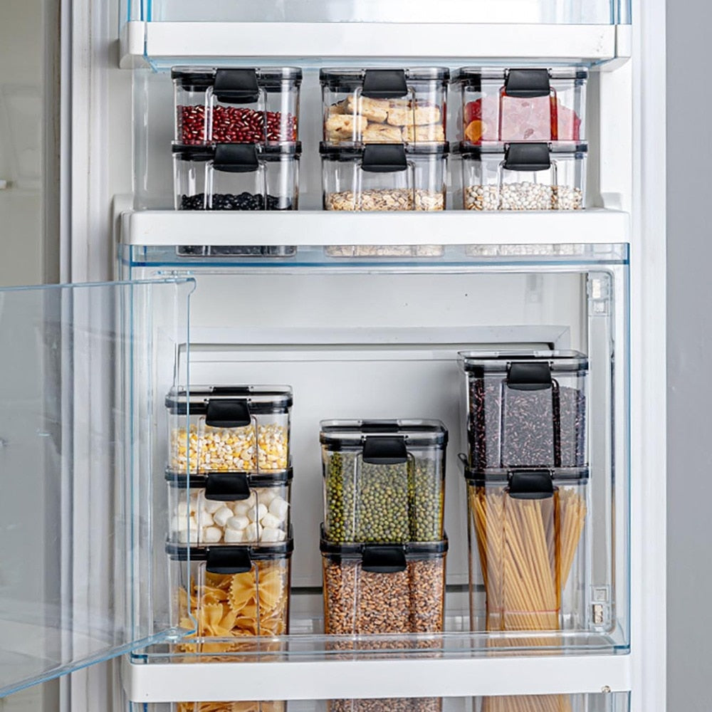 KitchenEnvy Plastic food storage container - KitchenEnvy